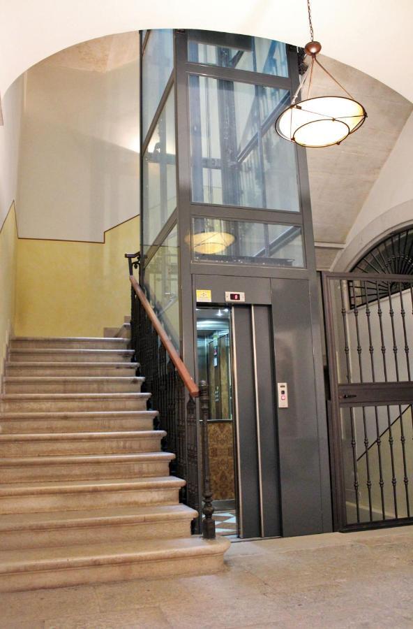 Dimora De Brado Bed & Breakfast Trani Eksteriør bilde