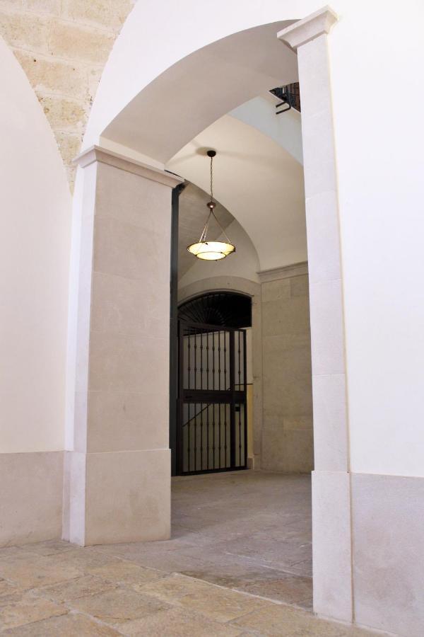 Dimora De Brado Bed & Breakfast Trani Eksteriør bilde