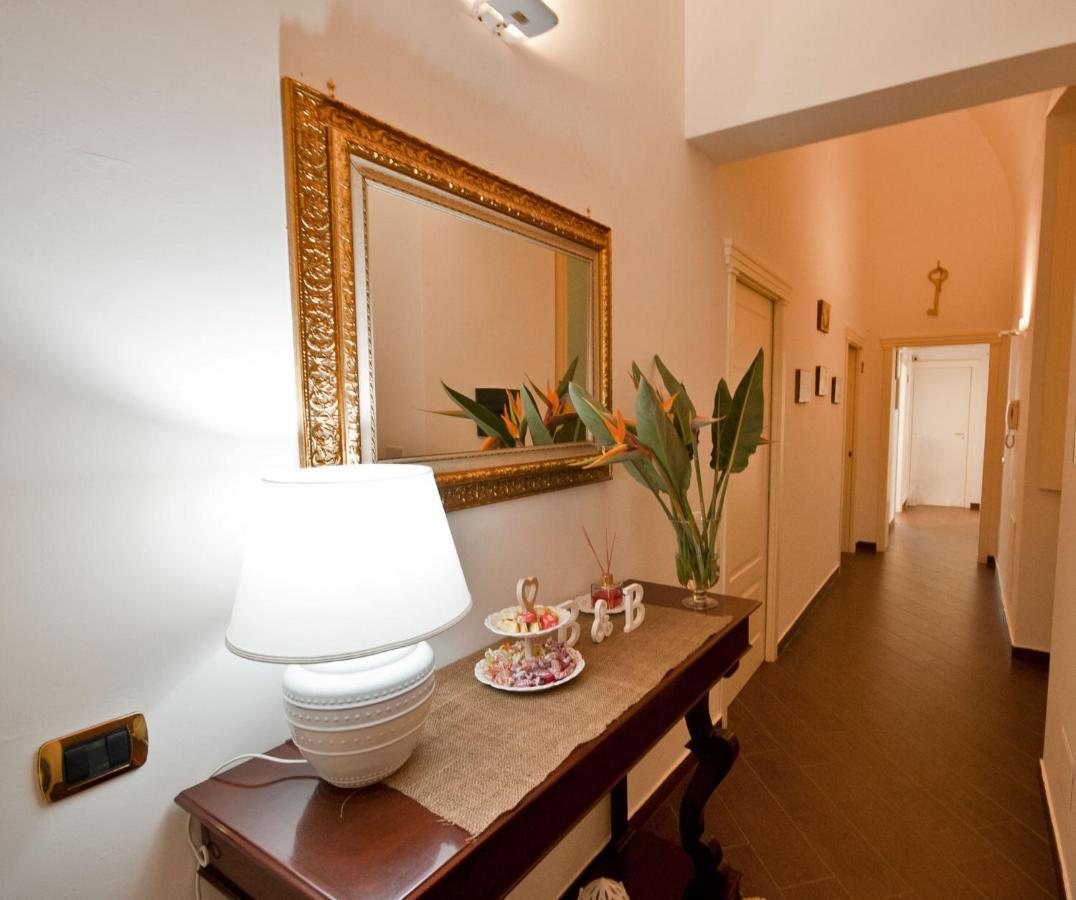 Dimora De Brado Bed & Breakfast Trani Eksteriør bilde