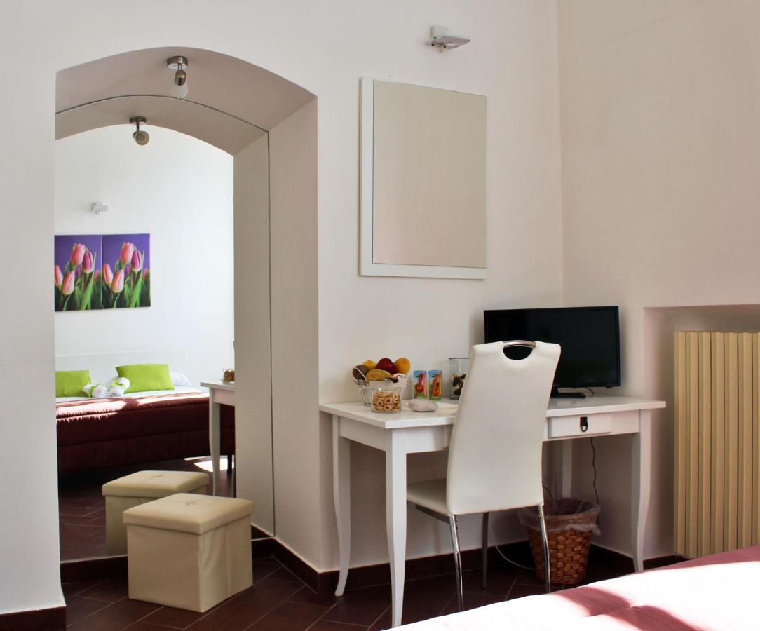 Dimora De Brado Bed & Breakfast Trani Eksteriør bilde