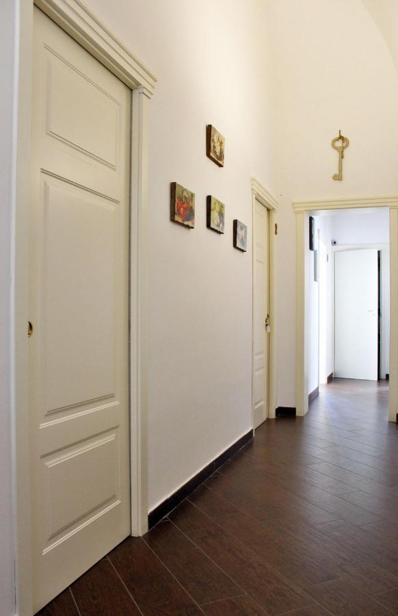 Dimora De Brado Bed & Breakfast Trani Eksteriør bilde